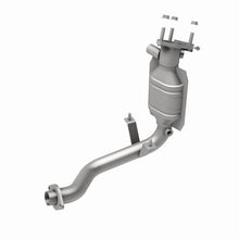 Load image into Gallery viewer, MagnaFlow Direct Fit Catalytic Converter 01-04 Ford Escape