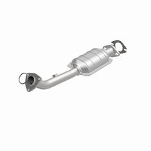 Load image into Gallery viewer, MagnaFlow DF Catalytic Conv 01-02 Infiniti QX4 3.5L / 01/02/04 Nissan Pathfinder 3.5L (California)