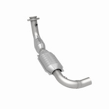 Load image into Gallery viewer, MagnaFlow Direct Fit Catalytic Converter 97-98 Ford Exped 4.6L D/S