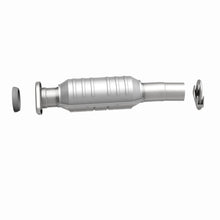 Load image into Gallery viewer, MagnaFlow Direct Fit Catalytic Converter 04-06 Toyota Sienna 3.3L AWD Rear