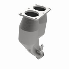 Load image into Gallery viewer, MagnaFlow Direct Fit Catalytic Converter 00-02 Nissan Sentra 1.8 Front