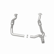 Load image into Gallery viewer, MagnaFlow Direct Fit Catalytic Converter 2009-2012 E-150 5.4 L Underbody