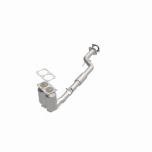 Load image into Gallery viewer, MagnaFlow Direct Fit Catalytic Converter 00-02 Nissan Sentra 1.8L