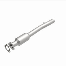 Load image into Gallery viewer, MagnaFlow Direct Fit Catalytic Converter 99-01 E350 Van 5.4/6.8L