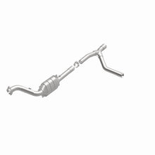 Load image into Gallery viewer, MagnaFlow Direct Fit Catalytic Converter 04-05 Dodge Ram 1500 Pickup 5.7L P/S