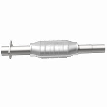 Load image into Gallery viewer, MagnaFlow Direct Fit Catalytic Converter Gm