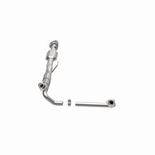 Load image into Gallery viewer, MagnaFlow Direct Fit Catalytic Converter 00-04 Astro 4.3L