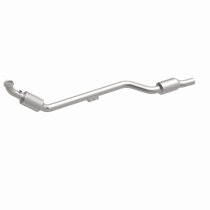 MagnaFlow Direct Fit Catalytic Converter 02-04 Mercedes C32 3.2L Passenger Side