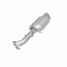 Load image into Gallery viewer, MagnaFlow Direct Fit Catalytic Converter 98-00 Kia Sportage