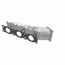 Load image into Gallery viewer, MagnaFlow Direct Fit Catalytic Converter 08-12 Land Rover LR2 3.2L