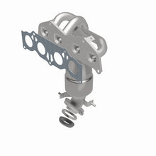 Load image into Gallery viewer, MagnaFlow Direct Fit Catalytic Converter 06-08 Toyota RAV4 2.4L
