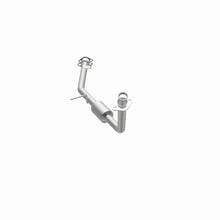 Load image into Gallery viewer, MagnaFlow Direct Fit Catalytic Converter 1986-1994 Suzuki Samurai 1.3