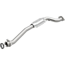 Load image into Gallery viewer, MagnaFlow Direct Fit Catalytic Converter 04-06 Colorado 2.8/3.5 rr O