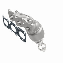Load image into Gallery viewer, MagnaFlow Direct Fit Catalytic Converter 11-12 Kia Sedona 3.5L OEM Grade Manifold