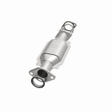 Load image into Gallery viewer, MagnaFlow Direct Fit Catalytic Converter 2003-2006 MONTERO 3.8 L Underbody