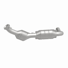 Load image into Gallery viewer, MagnaFlow Direct Fit Catalytic Converter 03-04 Exped 4.6L Driver Side