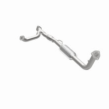 Load image into Gallery viewer, MagnaFlow Direct Fit Catalytic Converter 96-97 3.2L Passport D/S A/T