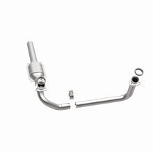 Load image into Gallery viewer, MagnaFlow Direct Fit Catalytic Converter Chevrolet/GMC 1500 1/2 Ton