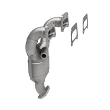 Load image into Gallery viewer, MagnaFlow Direct Fit Catalytic Converter 97-99 Sentra 1.6L manif 49S