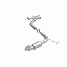 Load image into Gallery viewer, MagnaFlow Direct Fit Catalytic Converter 05-09 Toyota Tacoma 4.0L D/S Rear (49 State)