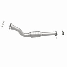 Load image into Gallery viewer, MagnaFlow Direct Fit Catalytic Converter 99-02 Oldsmobile Intrigue