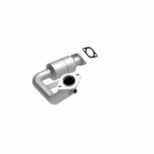 Load image into Gallery viewer, MagnaFlow Direct Fit Catalytic Converter 01-03 Montero 3L Driver Side Front OEM