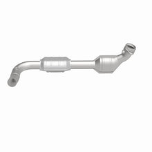 Load image into Gallery viewer, MagnaFlow Direct Fit Catalytic Converter 00-04 Ford E150 4.6L Driver Side