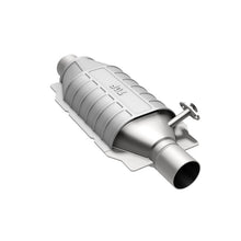 Load image into Gallery viewer, MagnaFlow Universal Catalytic Converter Qf Toyota