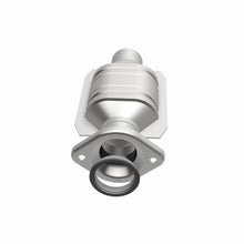 Load image into Gallery viewer, MagnaFlow Direct Fit Catalytic Converter 01-03 Highlander underbody