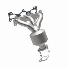 Load image into Gallery viewer, MagnaFlow Direct Fit Catalytic Converter 06-08 Kia Optima 2.7L