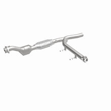 Load image into Gallery viewer, MagnaFlow Direct Fit Catalytic Converter 97-98 Ford Trucks 4.6L