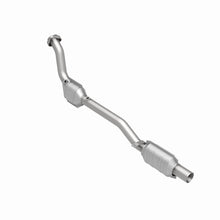 Load image into Gallery viewer, MagnaFlow Direct Fit Catalytic Converter 99-01 Ford Explorer 5.0L