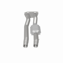 Load image into Gallery viewer, MagnaFlow Direct Fit Catalytic Converter 96-97 7.4L 3500 Truck Rear