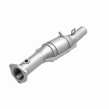 Load image into Gallery viewer, MagnaFlow Direct Fit Catalytic Converter 95 Volkswagen Golf 2.8L