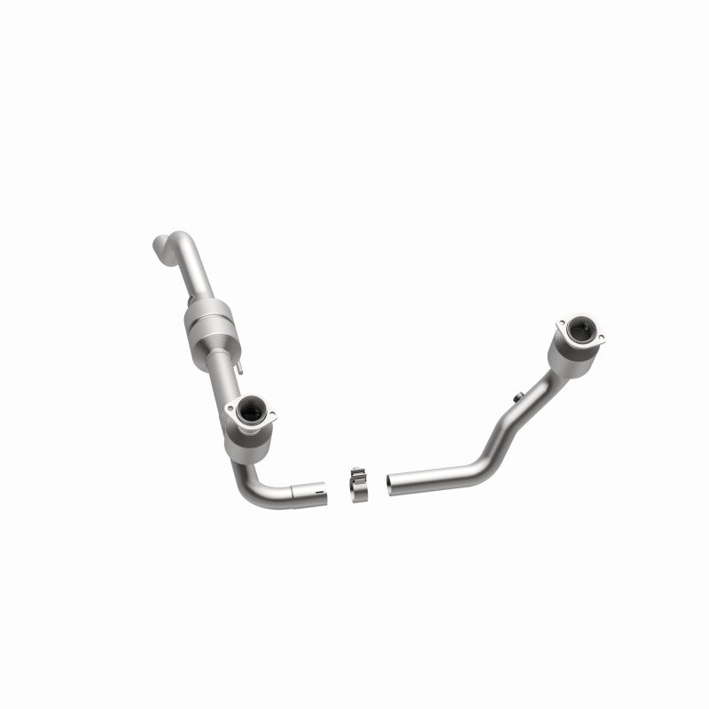 MagnaFlow Direct Fit Catalytic Converter 00-03 Durango 4WD 4.7L
