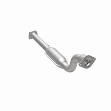 Load image into Gallery viewer, MagnaFlow Direct Fit Catalytic Converter 98-99 Lumina Monte Carlo 3.