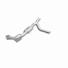 Load image into Gallery viewer, MagnaFlow Direct Fit Catalytic Converter 97-98 E150/E250 4.2L PS
