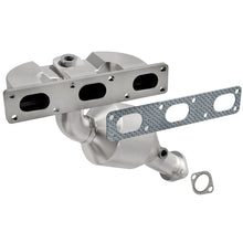 Load image into Gallery viewer, MagnaFlow Direct Fit Catalytic Converter 99-00 BMW Z3 L6 2.8L Rear Manifold