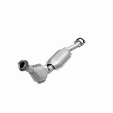 Load image into Gallery viewer, MagnaFlow Direct Fit Catalytic Converter Crown Vic-Town Car-Grand Marq