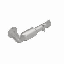 Load image into Gallery viewer, MagnaFlow Direct Fit Catalytic Converter BMW 5 08-09 Front OEM