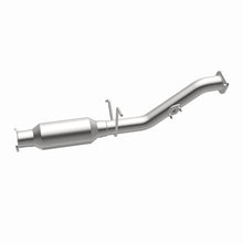 Load image into Gallery viewer, MagnaFlow Direct Fit Catalytic Converter California Grade 95-98 Toyota T100 2.7L