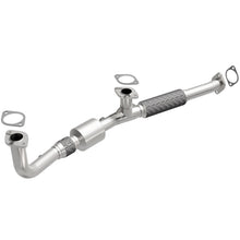 Load image into Gallery viewer, MagnaFlow Direct Fit Catalytic Converter 96-00 Chrysler Sebring 2.5L