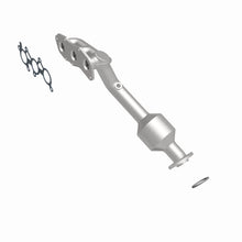 Load image into Gallery viewer, MagnaFlow Direct Fit Catalytic Converter 2006 Lexus GS300 3.0L PS