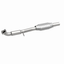 Load image into Gallery viewer, MagnaFlow Direct Fit Catalytic Converter Volvo S40/V40 1.9L Rear