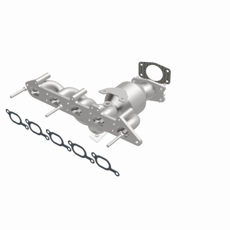 MagnaFlow Direct Fit Catalytic Converter 01-05 Volvo S60 2.4L / V70 2.4L