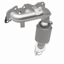 Load image into Gallery viewer, MagnaFlow Direct Fit Catalytic Converter 00-04 Sienna/Avalon 3.0L