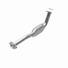 Load image into Gallery viewer, MagnaFlow Direct Fit Catalytic Converter 03-06 Hummer H2 6.0L P/S