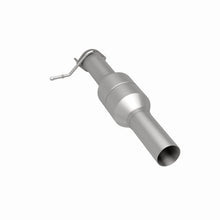 Load image into Gallery viewer, MagnaFlow Direct Fit Catalytic Converter 03-05 Ford F250/350 SD 6.0