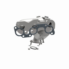 Load image into Gallery viewer, MagnaFlow DF Catalytic Conv 02-03 Lexus ES300 3.0L / 02-03 Toyota Camary 3.0L Rear - California