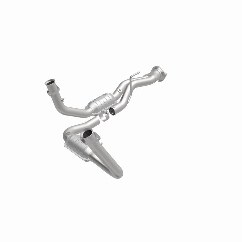 MagnaFlow Direct Fit Catalytic Converter 05-06 Jeep Grand Cherokee 3.7L Y-Pipe Assembly